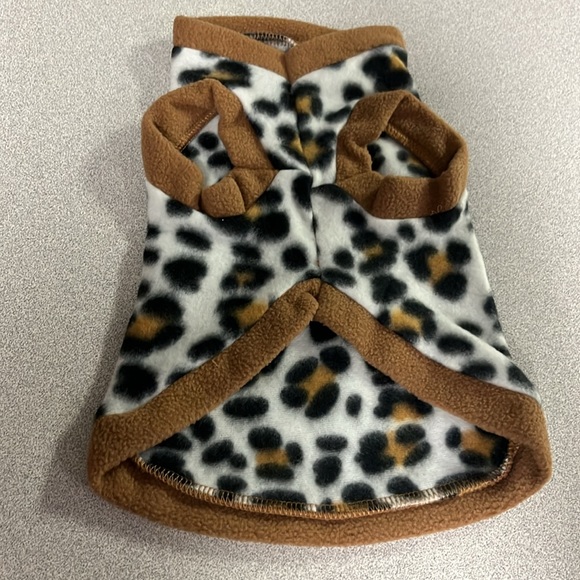 New Cuddly Animal Print Sweater for Small Dog - Picture 2 of 6